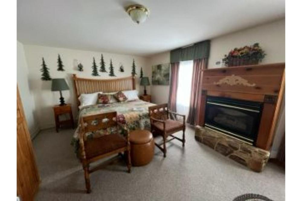 King Room interior
